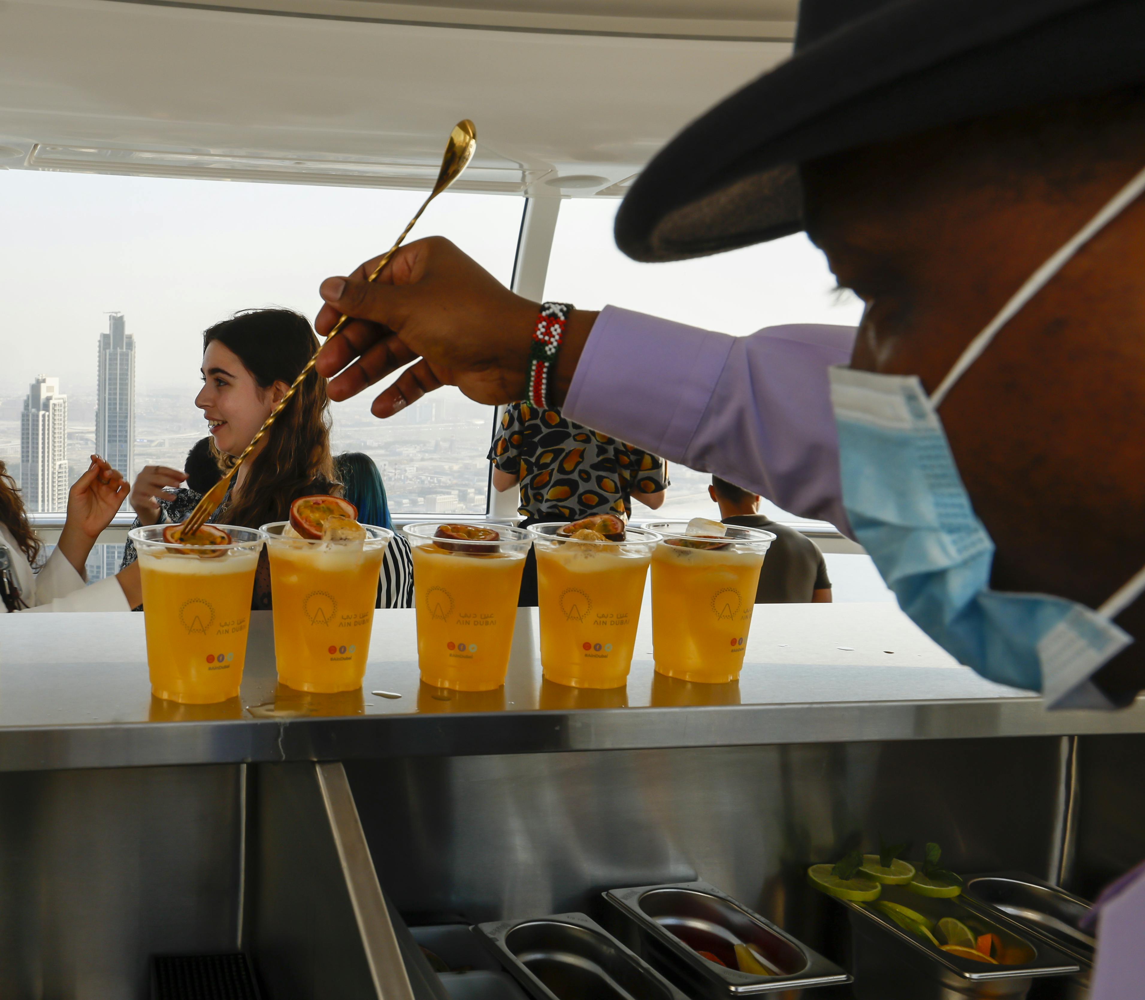 Ain Dubai Skybar Vibes Review