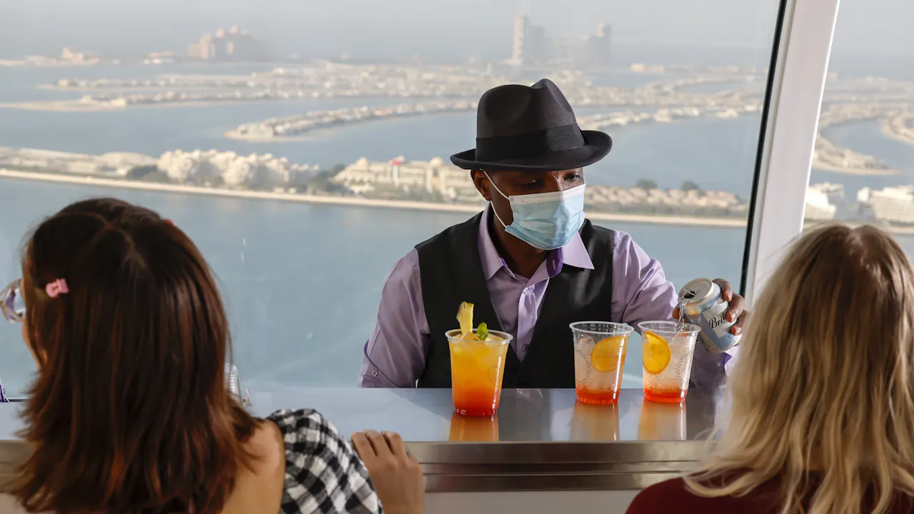 Ain Dubai Skybar Vibes Location