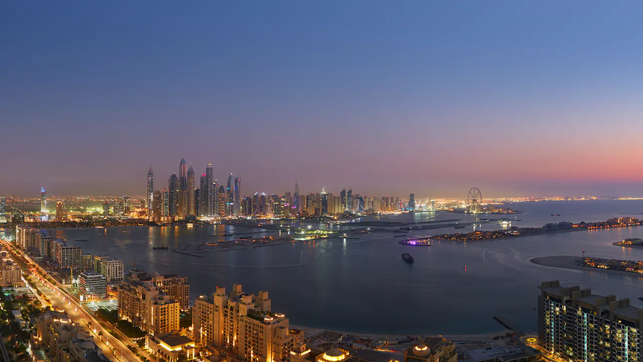 Cheers at The View Price