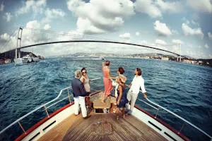 Half-day Istanbul Sightseeing Cruise with Pierre Loti Hill Cable Car Ride