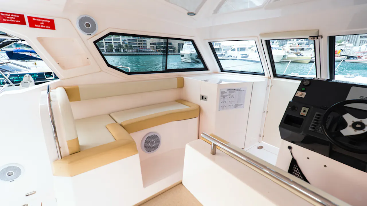 Dubai Marina Boat Ride - Thunder Boat Price