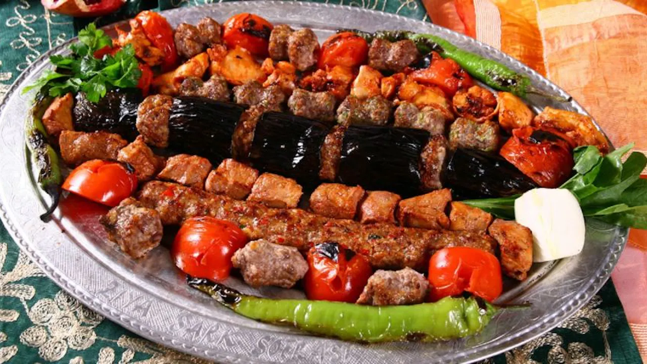 Istanbul: 6-Hour Highlights Tour Price