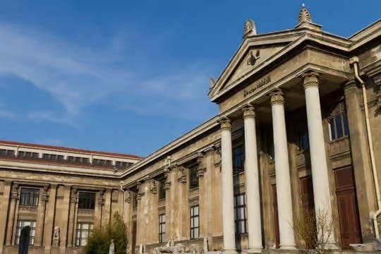 Istanbul Archaeological Museums: Entry with Guided Tour Ticket Thrillark