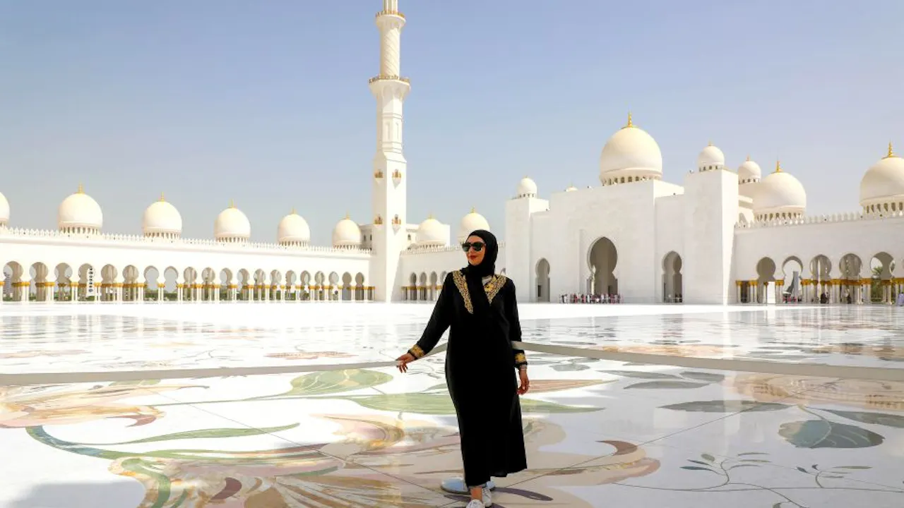 Grand Mosque and Louvre Museum From Dubai Discount