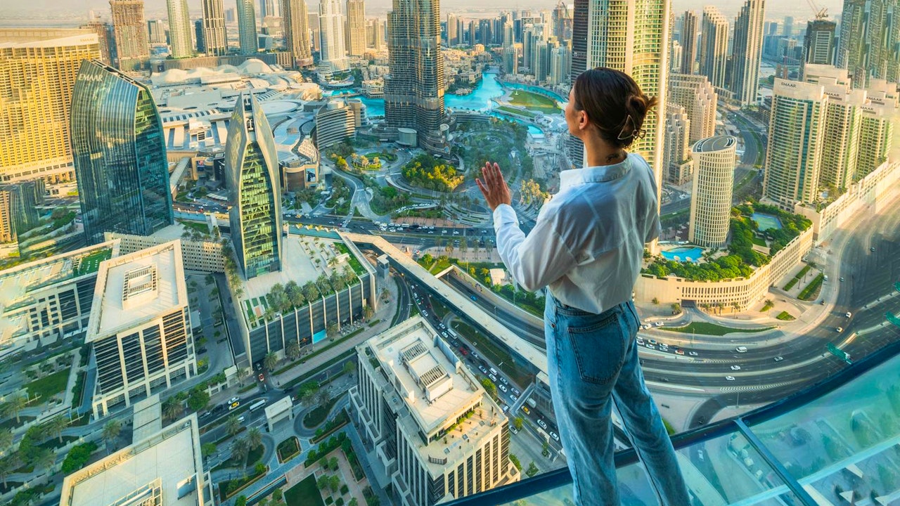 Combo: Burj Khalifa Level 124, 125 & 148 + Sky Views Entry Ticket