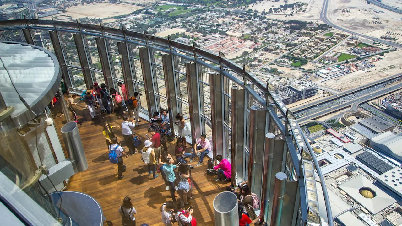 Burj Khalifa observation deck + Infinity des Lumieres Tour Category