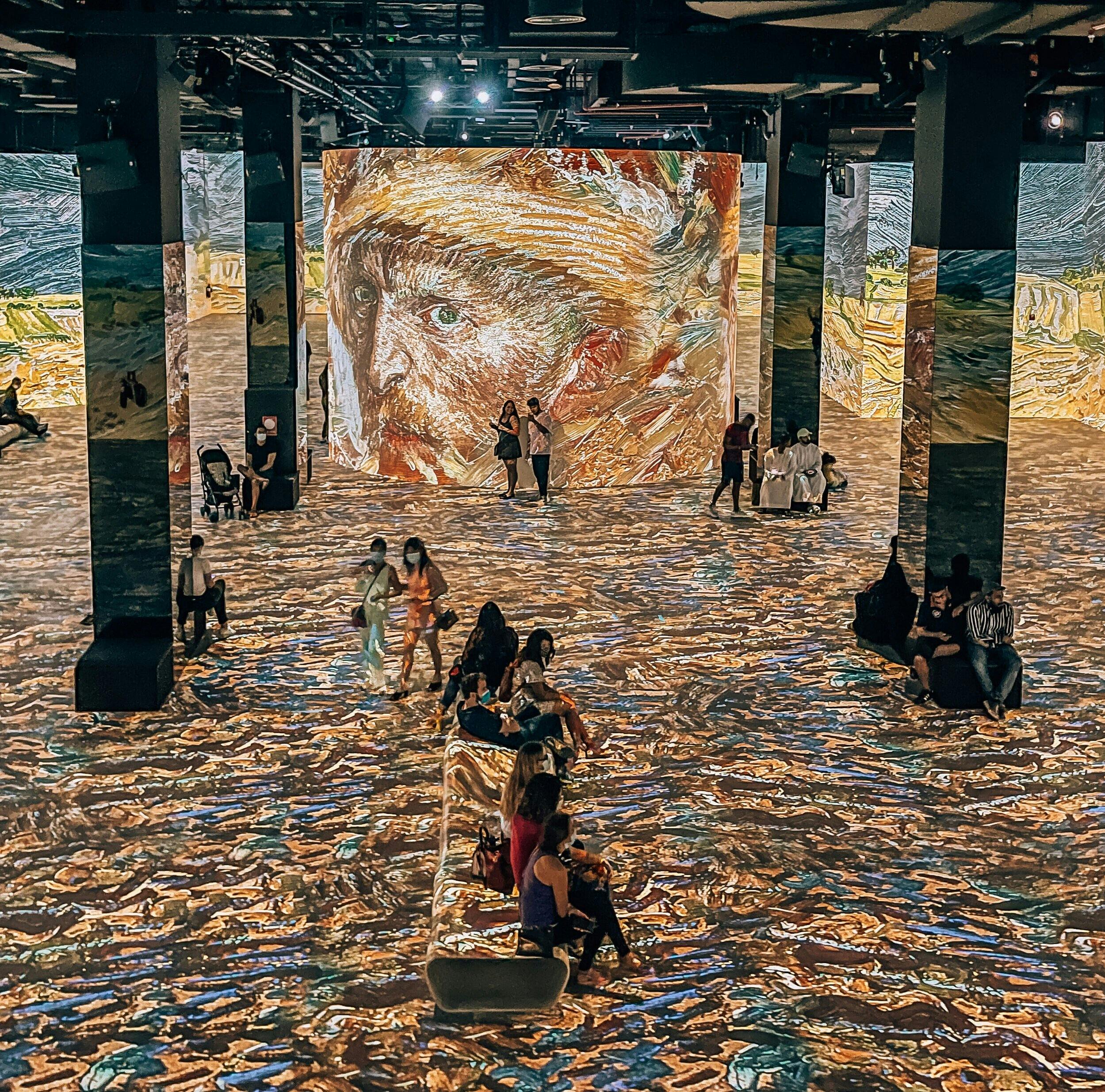 Burj Khalifa observation deck + Infinity des Lumieres Tour Ticket