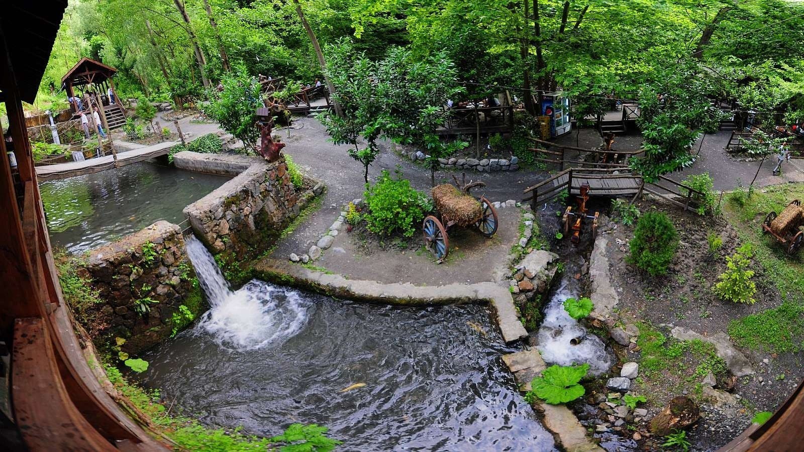 Sapanca Lake, Masukiye & Mahmudiye Tour from Istanbul 