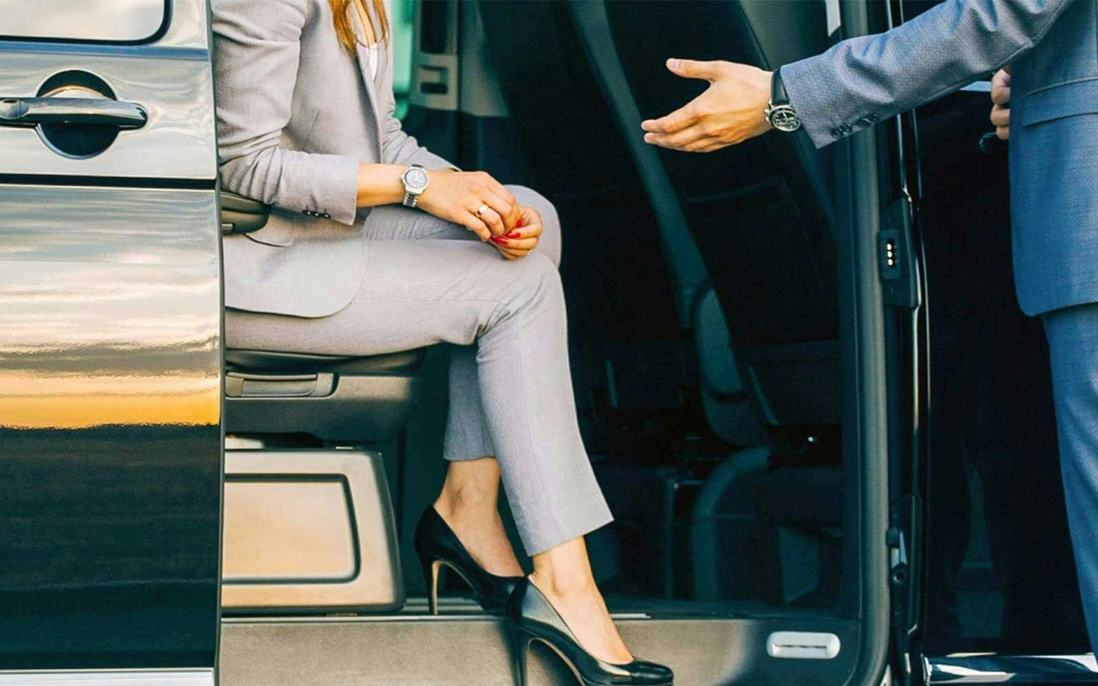 Istanbul Airport Shared Transfer Service