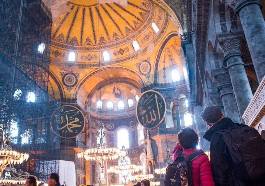 Hagia Sophia Tour with Historian a Guide Ticket