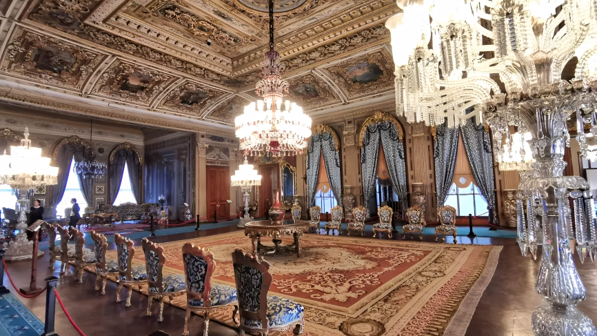 Dolmabahce Palace Tickets with Guided Tour Location