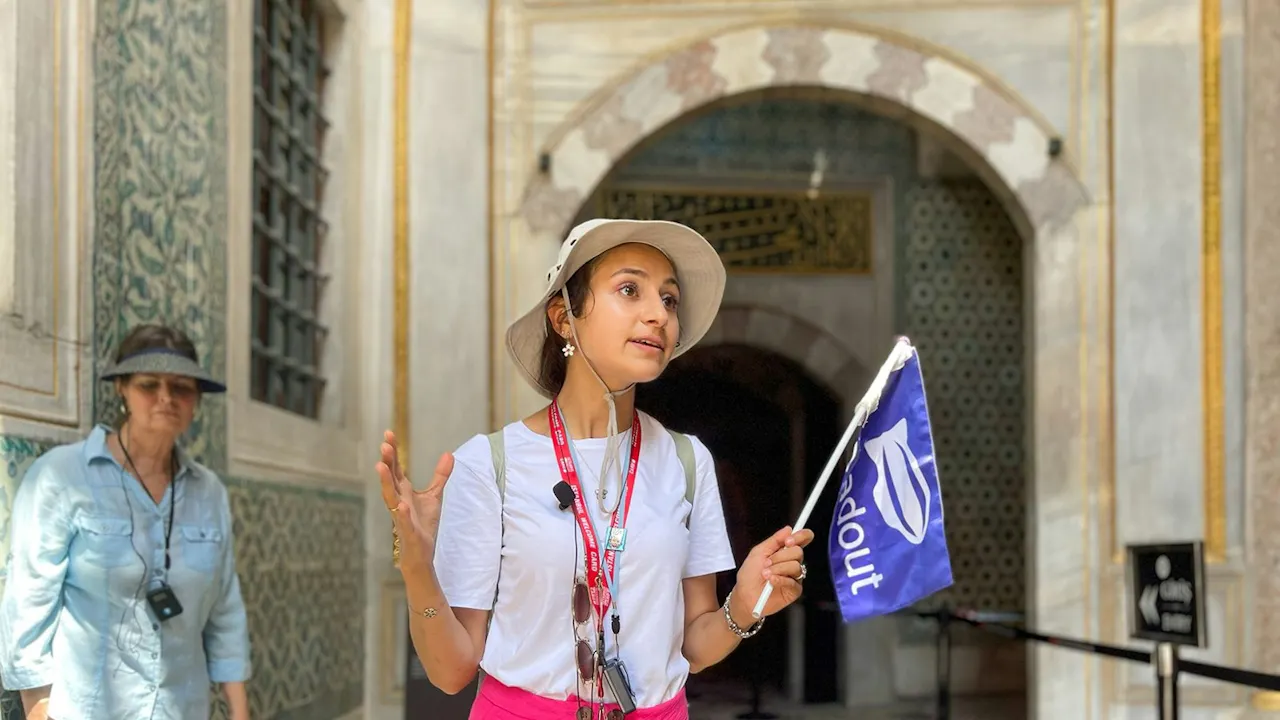 Harem Topkapi Palace Tour with a Historian Guide