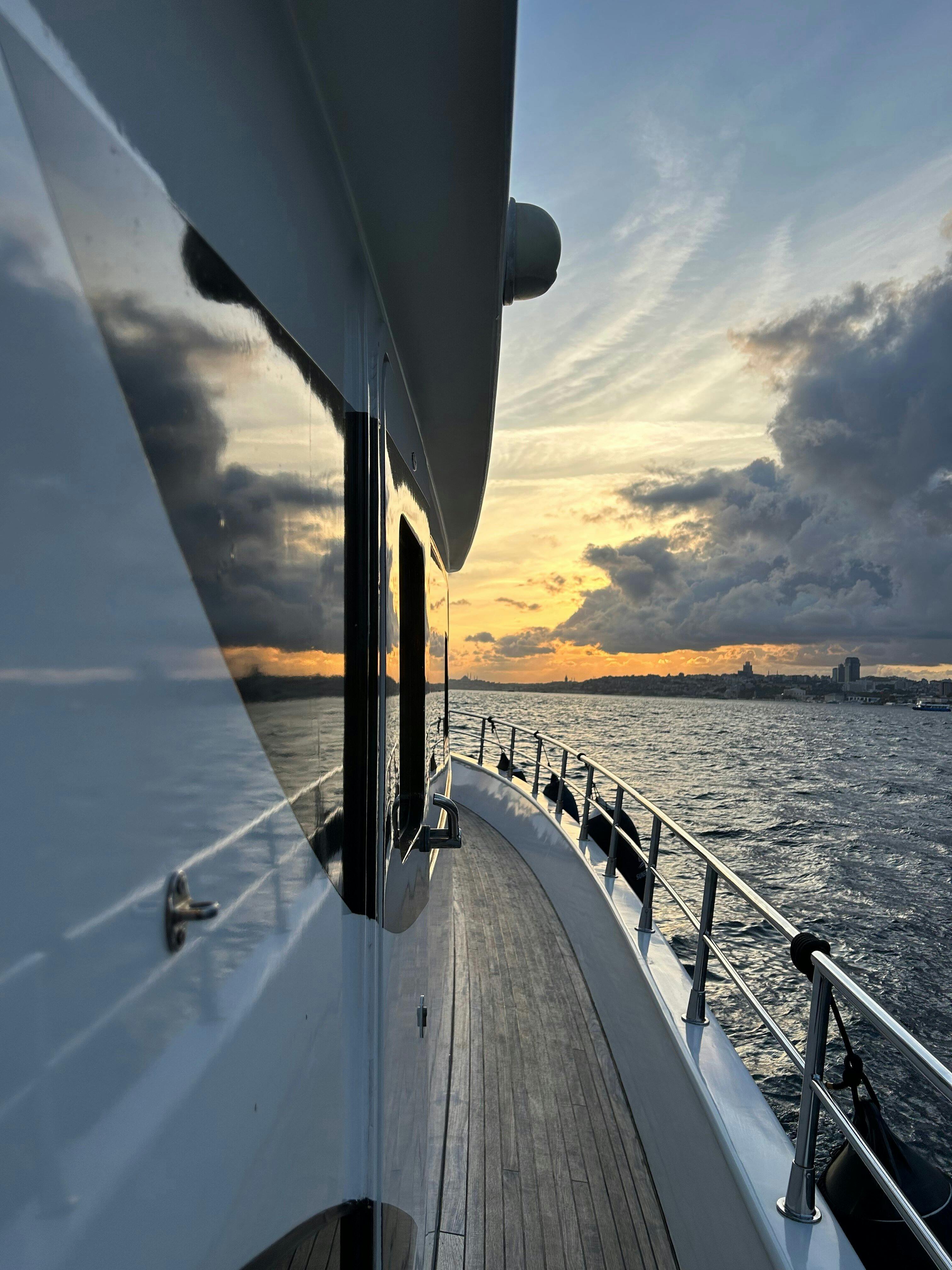 Evening Sunset Cruise on a Luxury Yacht in Istanbul 