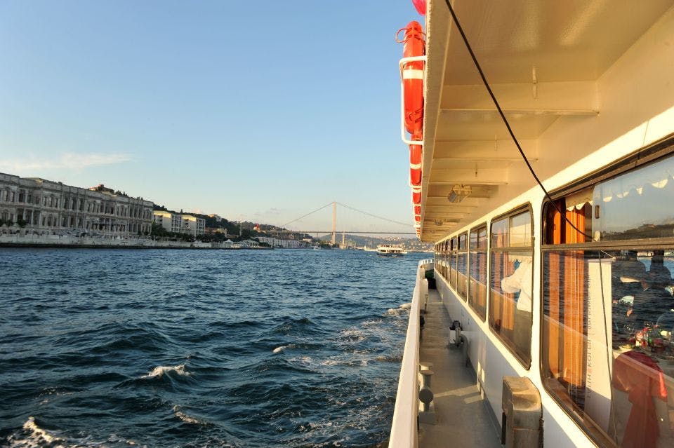 Hop On Hop Off Bosphorus Ticket & Audio Guide  Discount