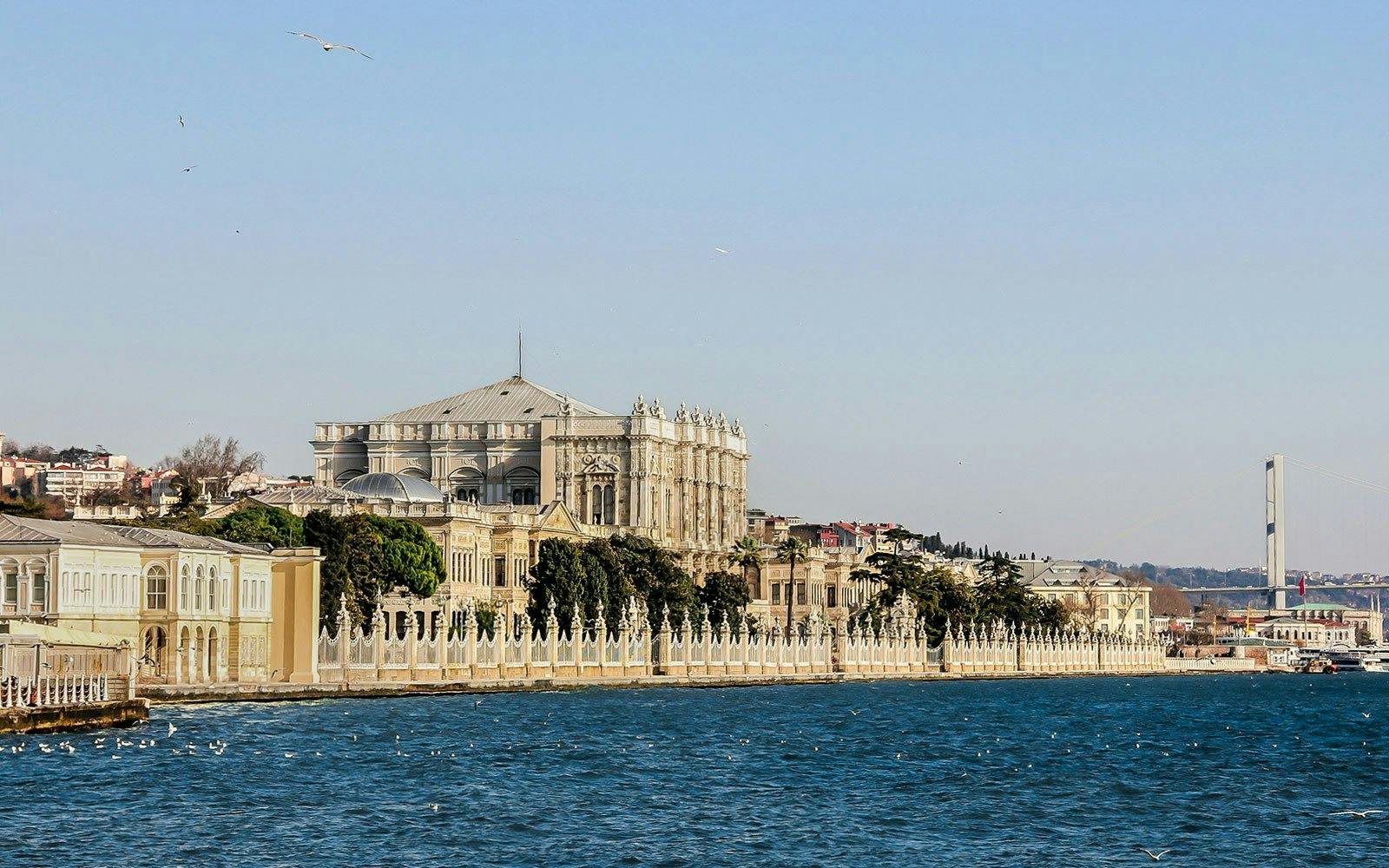 Golden Horn Tour and Bosphorus Cruise with Audio Guide 