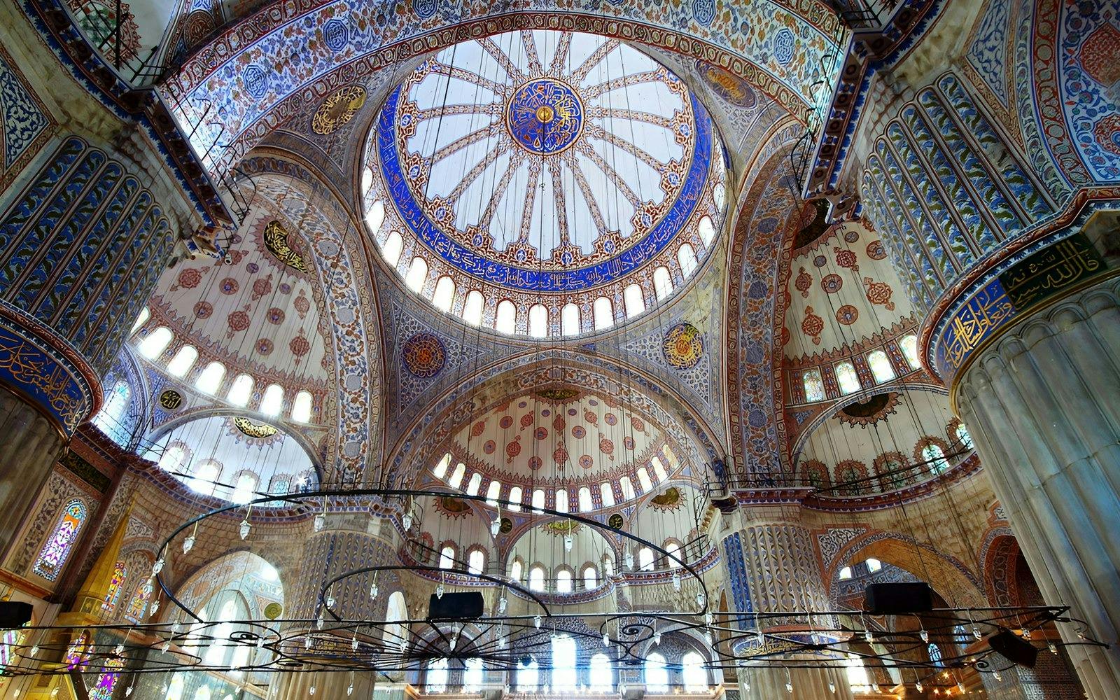 Istanbul VIP Combo (Hagia Sophia, Topkapi Palace and Basilica Cistern) Ticket
