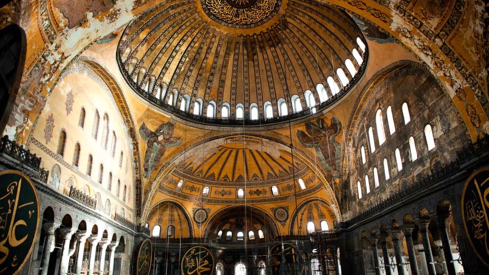 Istanbul VIP Tour Combo : Hagia Sophia, Topkapi Palace and Basilica Cistern Price