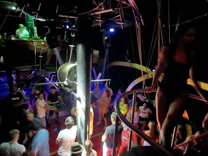 Entry to Niks Club Kemer with DJ Boat Trip Price
