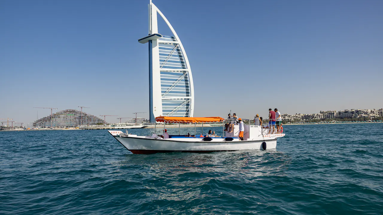 Atlantis Scenic Cruise Location