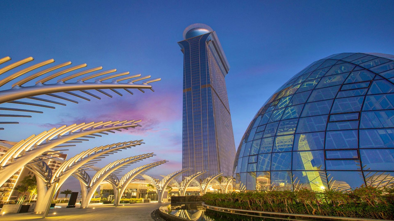 The View At the Palm: VIP Experience with Lounge, Level 52nd & Level 54th Access Ticket