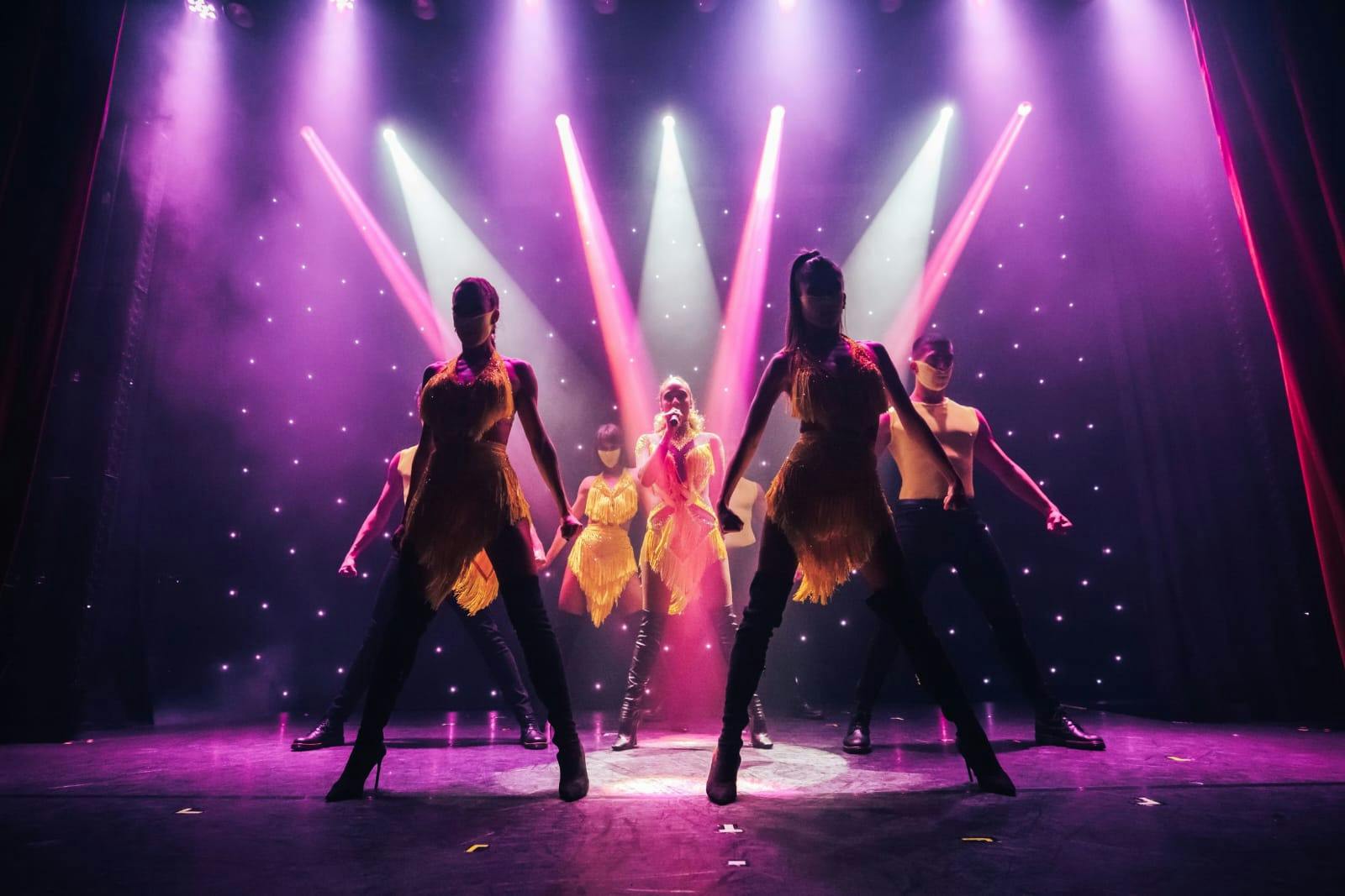 Luxury Dinner Show Experience at Billionaire Dubai