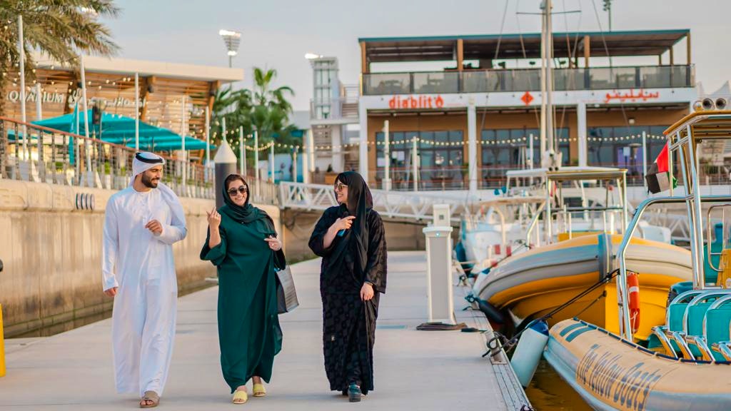 Yellow Boat Abu Dhabi - Yas Island Tour