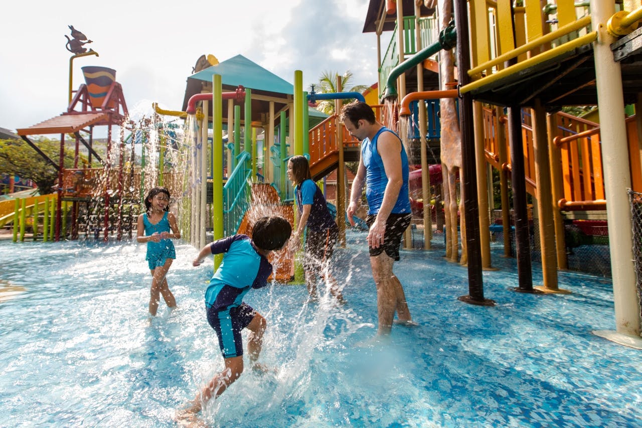 Sunway Lagoon Theme Park Review