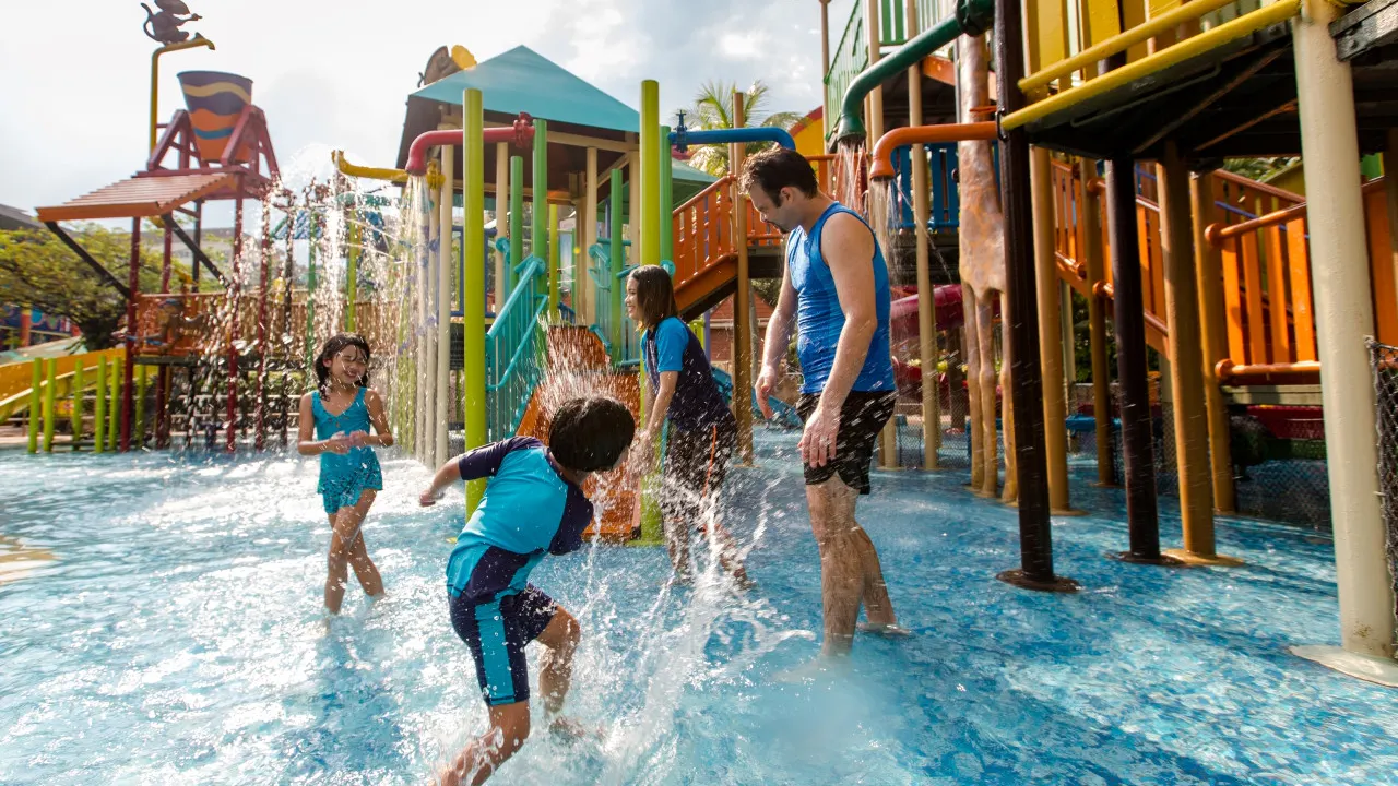 Sunway Lagoon Theme Park Review