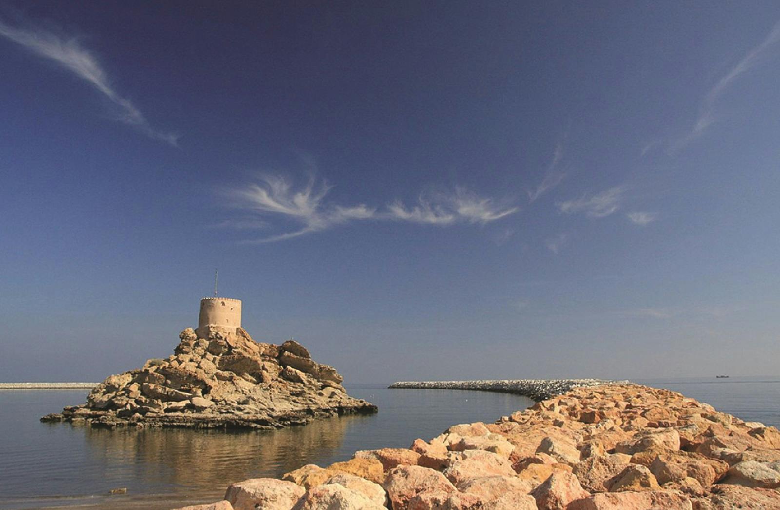 Discover The South & Wadi Shab From Muscat Discount