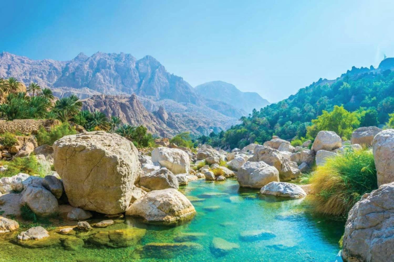 Discover The South & Wadi Shab From Muscat Ticket
