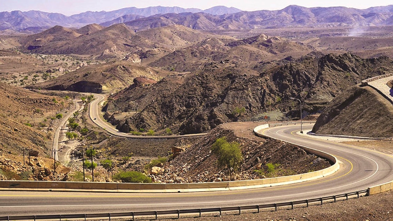 Wadi Al Abyadh by 4×4 Full Day Private Tour From Muscat Price