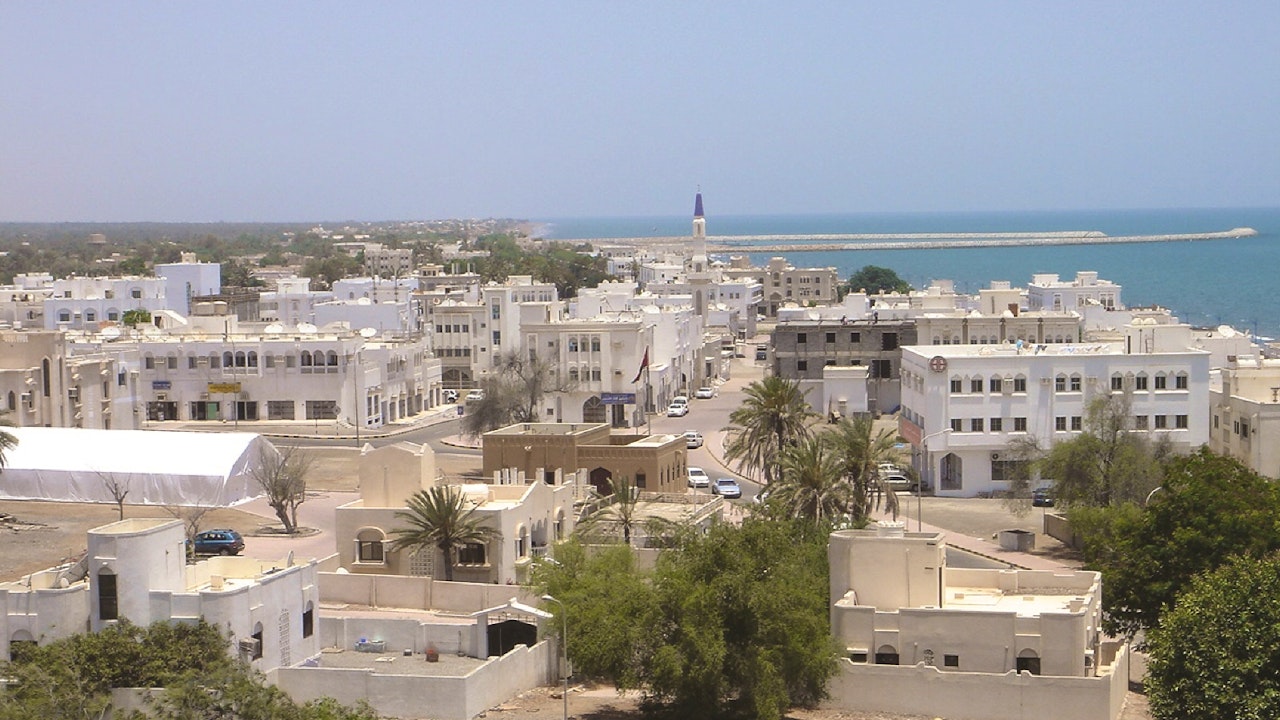 Full-Day 4x4 Wadi Bani Awf & Snake Gorge Tour From Muscat Ticket