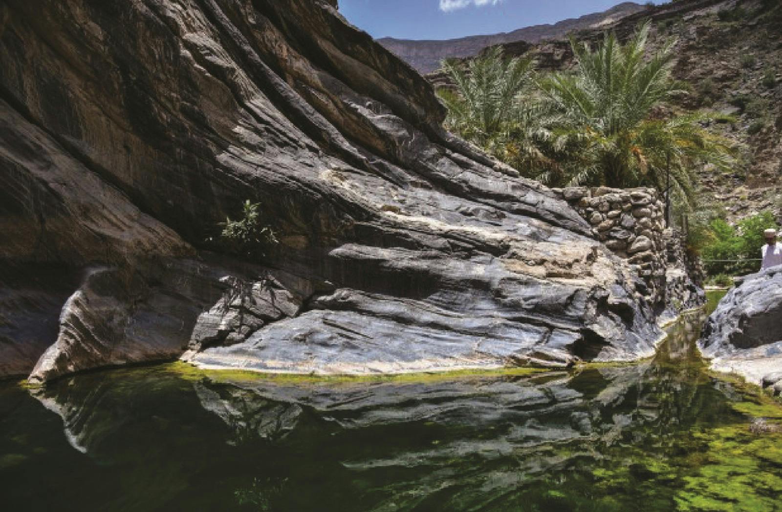 Full-Day 4x4 Wadi Bani Awf & Snake Gorge Tour From Muscat Thrillark