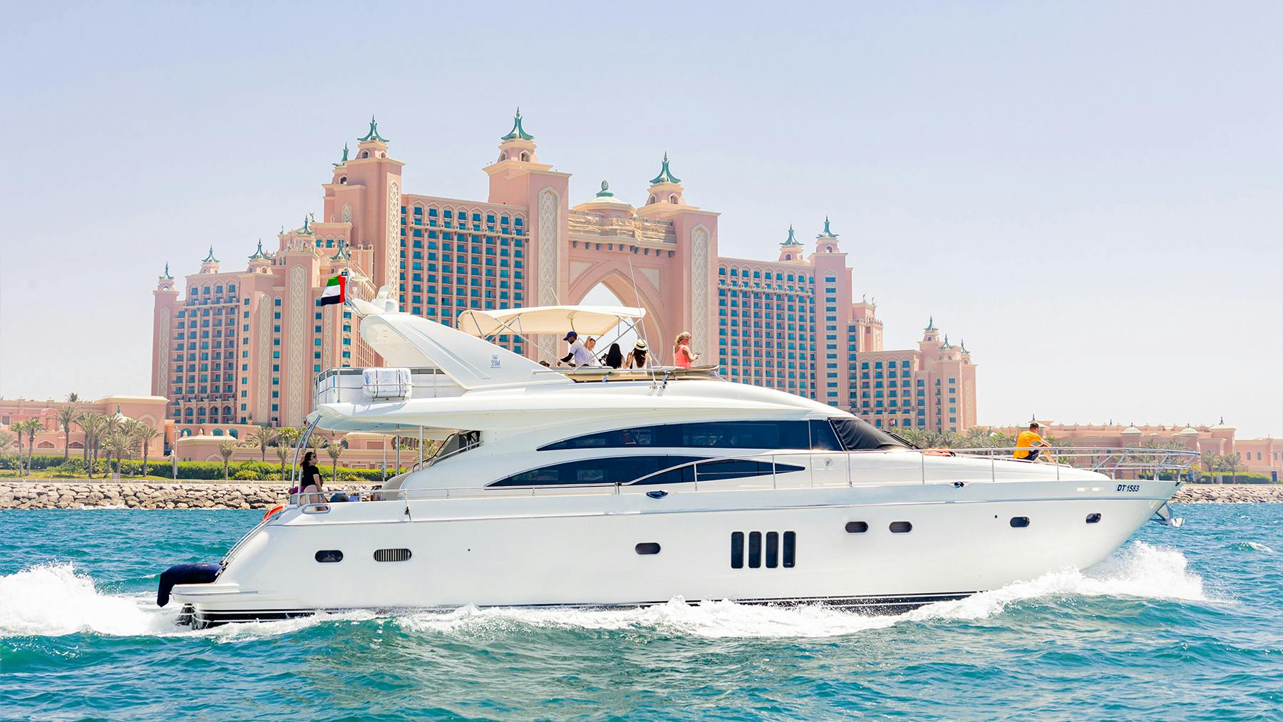 Luxury Yacht Sharing Tour with Extended Burj Al Arab Experience Category