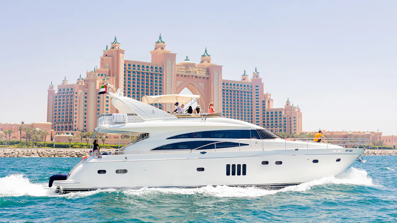 Luxury Yacht Sharing Tour with Extended Burj Al Arab Experience Category