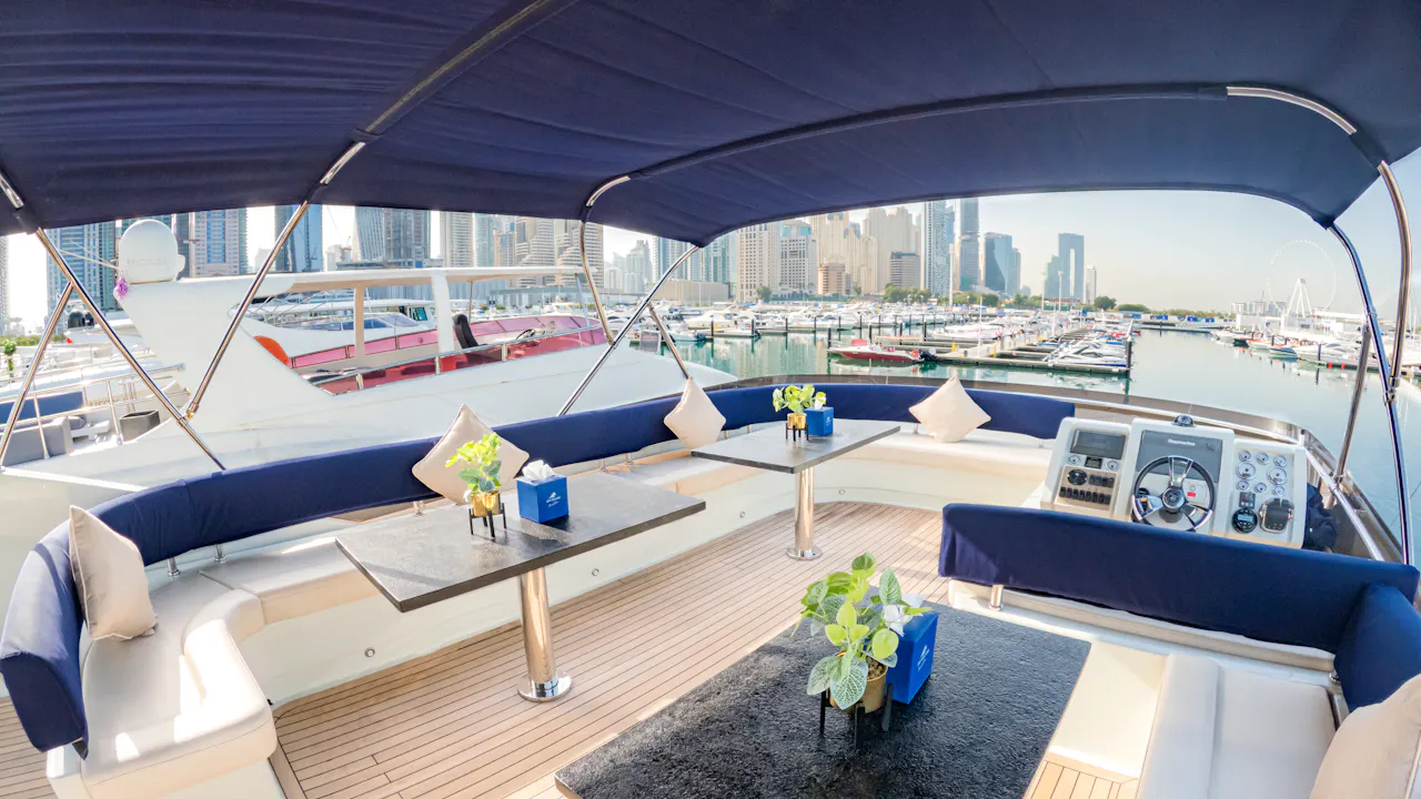 Luxury Marina Yacht Sharing Tour