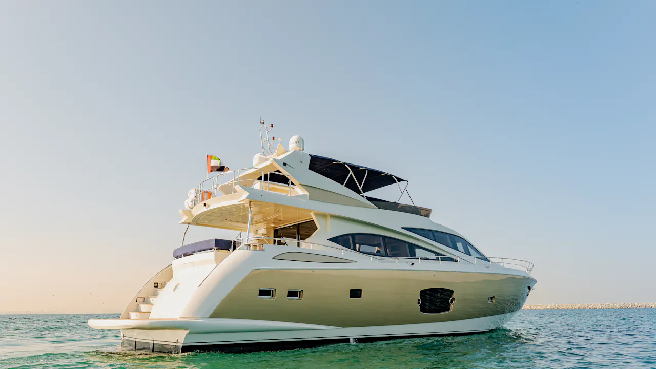 Luxury Marina Yacht Sharing Tour Ticket