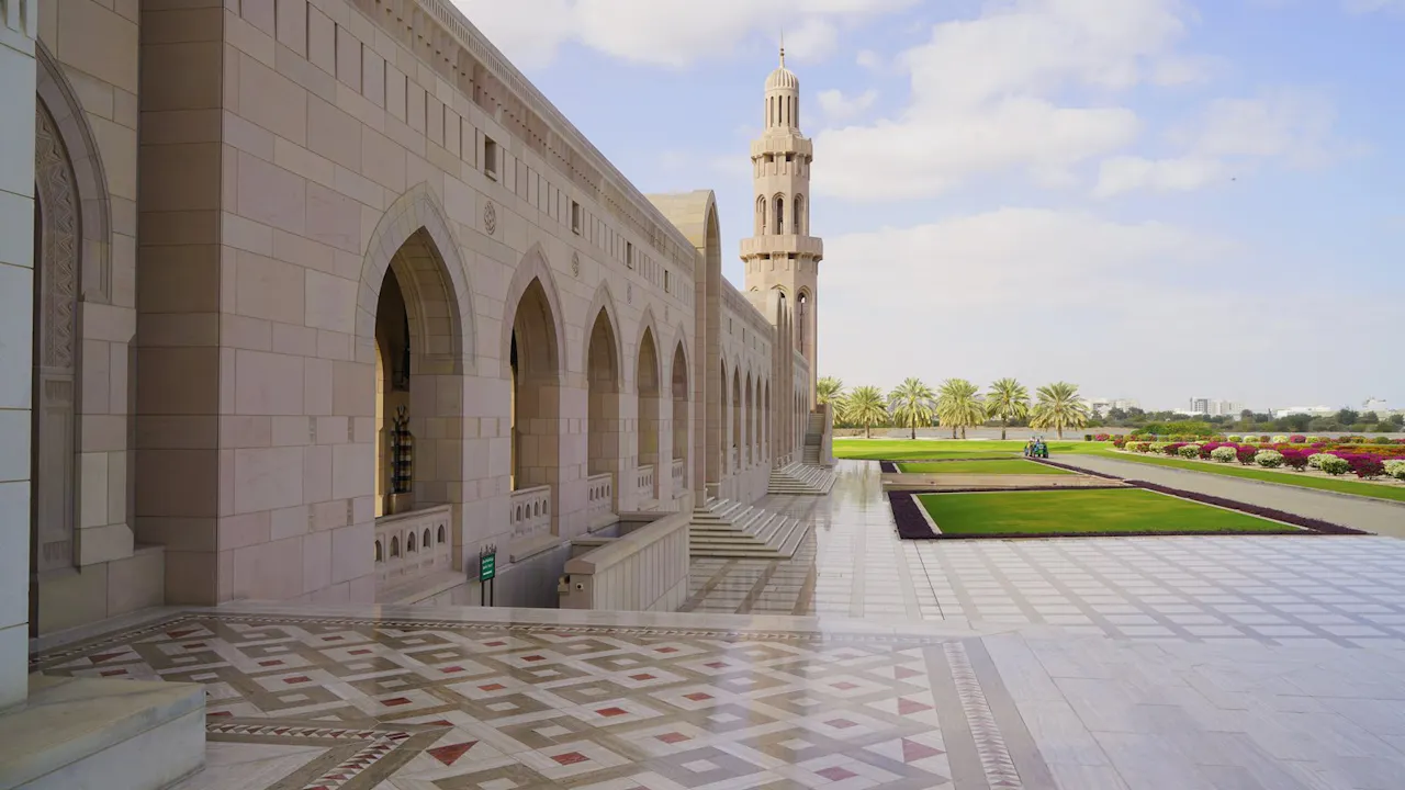Sunset Dhow Cruise From Muscat Ticket