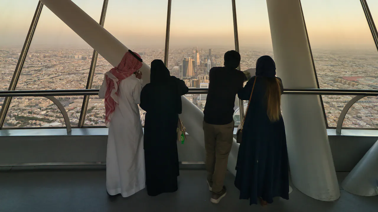 Old Riyadh Tour and Sky Bridge