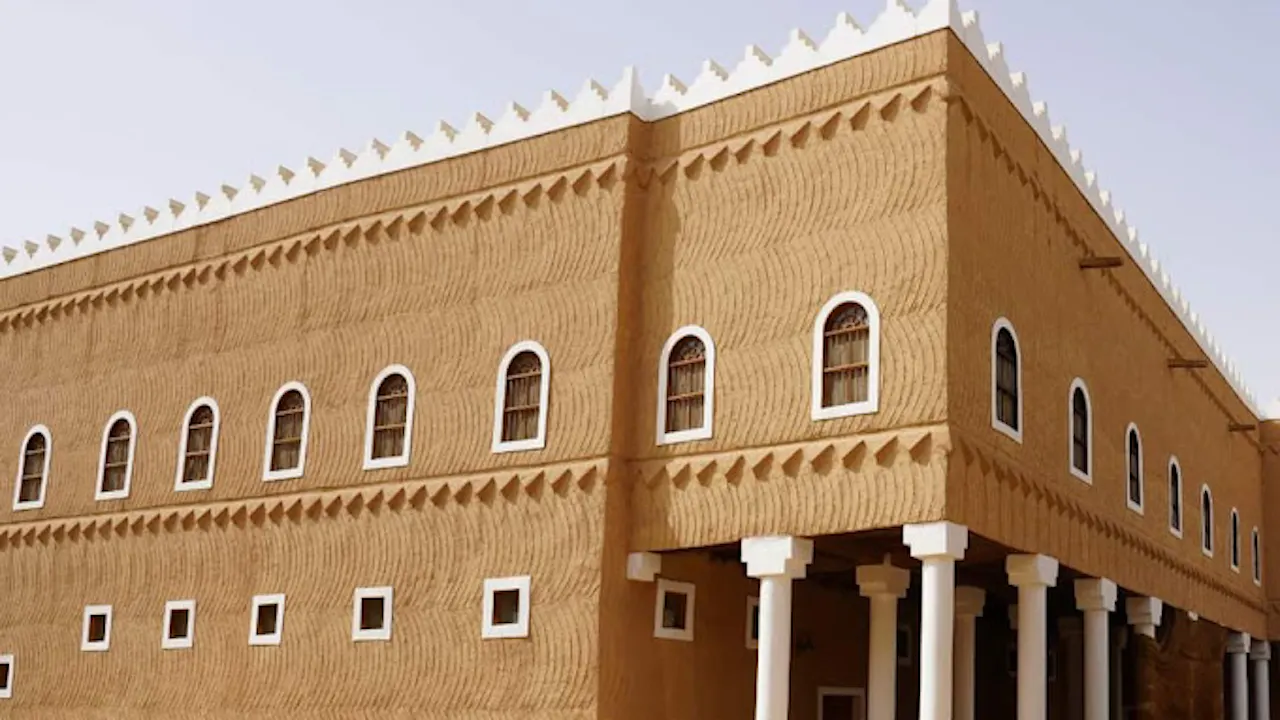 Riyadh : Full Day Guided City Tour with Transfer Category