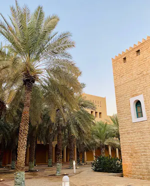 Riyadh : Full Day Guided City Tour with Transfer