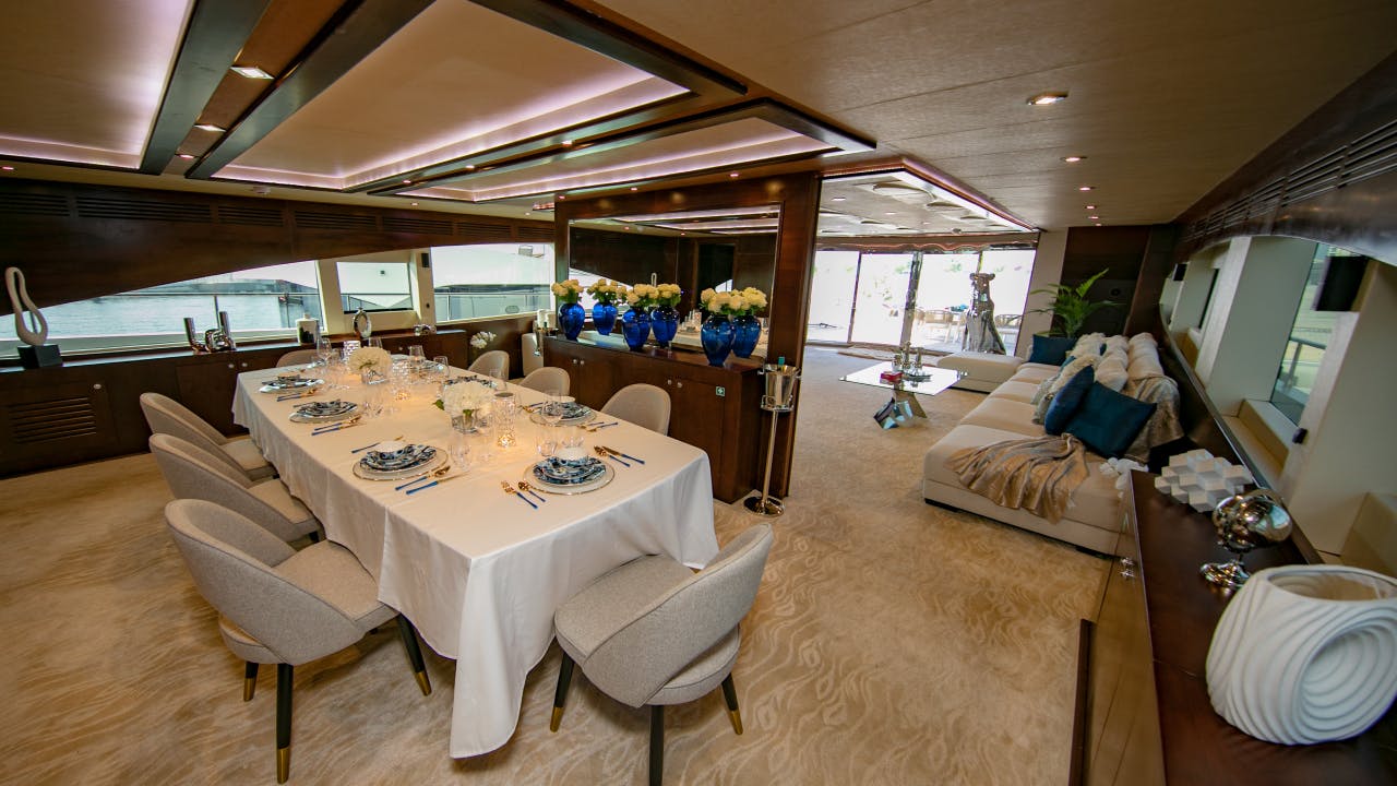 Luxury Super Yacht Experience With Unlimited Premium Beverages Thrillark