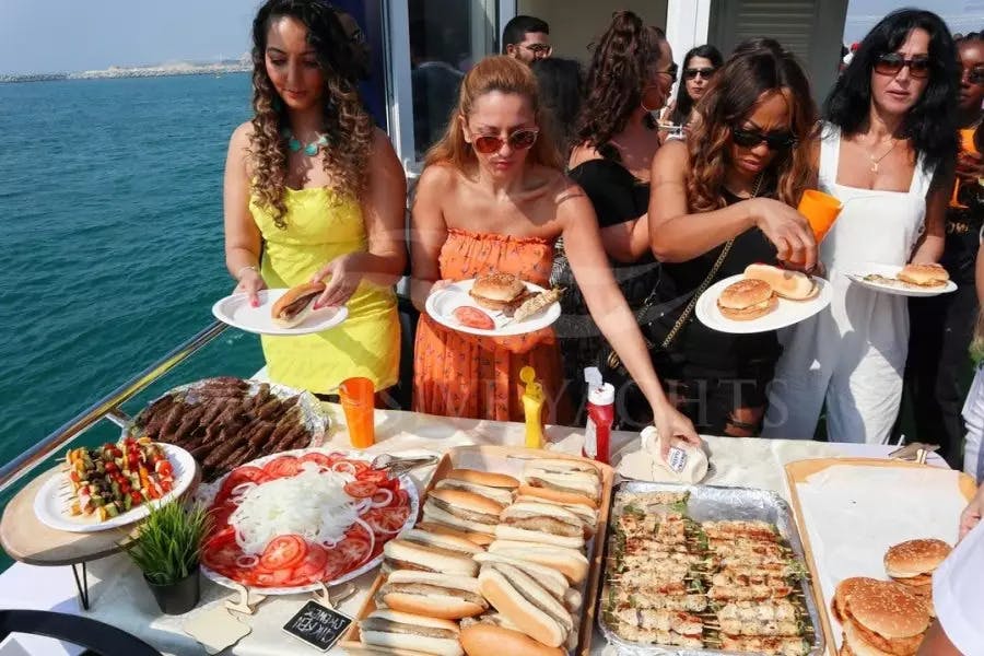 Dubai Marina Yacht Party With BBQ & Unlimited Premium Beverages 