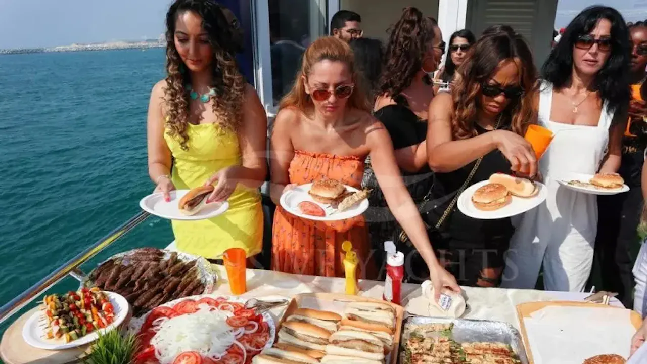 Dubai Marina Yacht Party With BBQ & Unlimited Premium Beverages