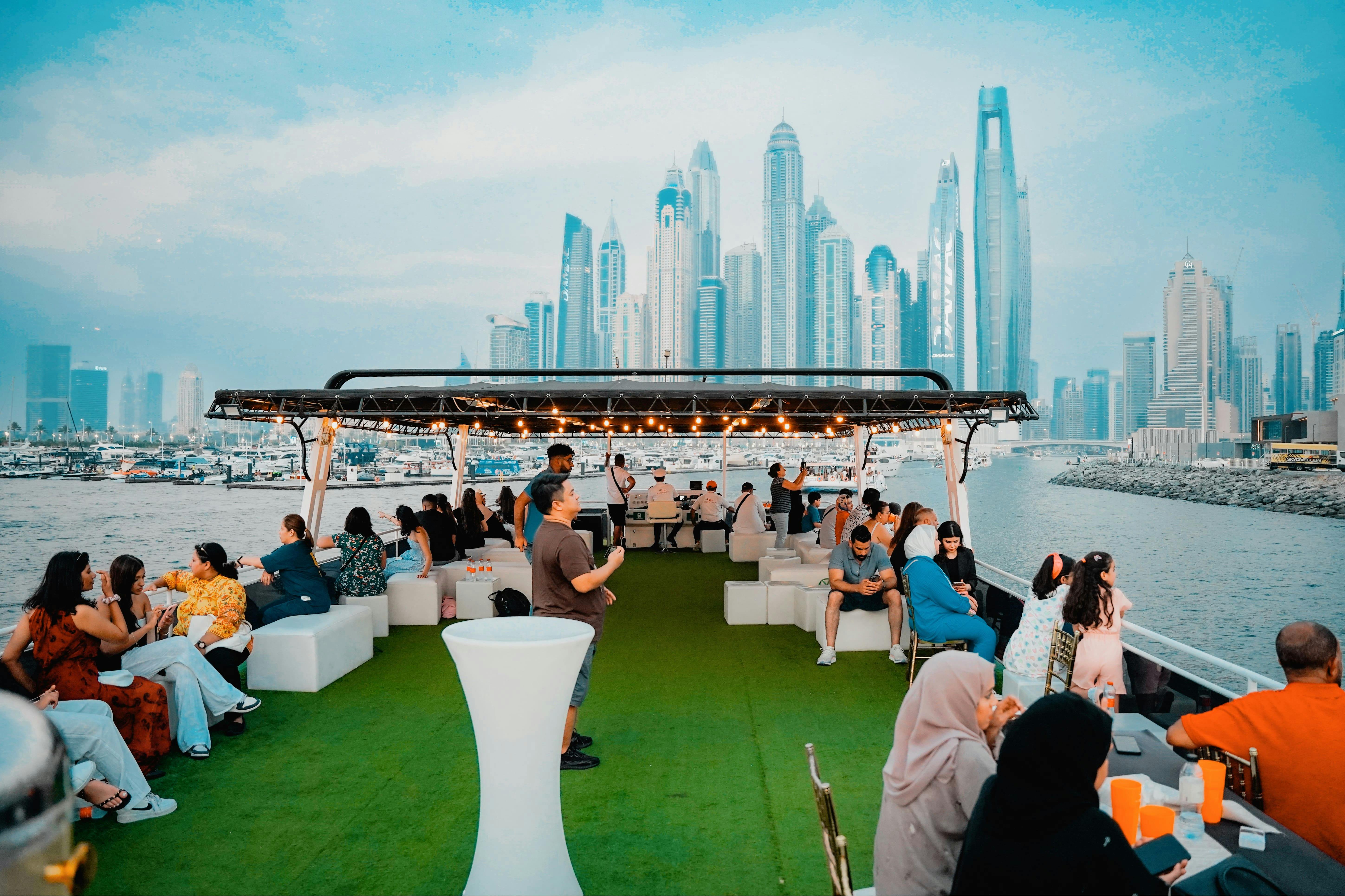 1-Hour Dubai Marina & Ain Dubai Cruise with Complimentary Drinks Thrillark