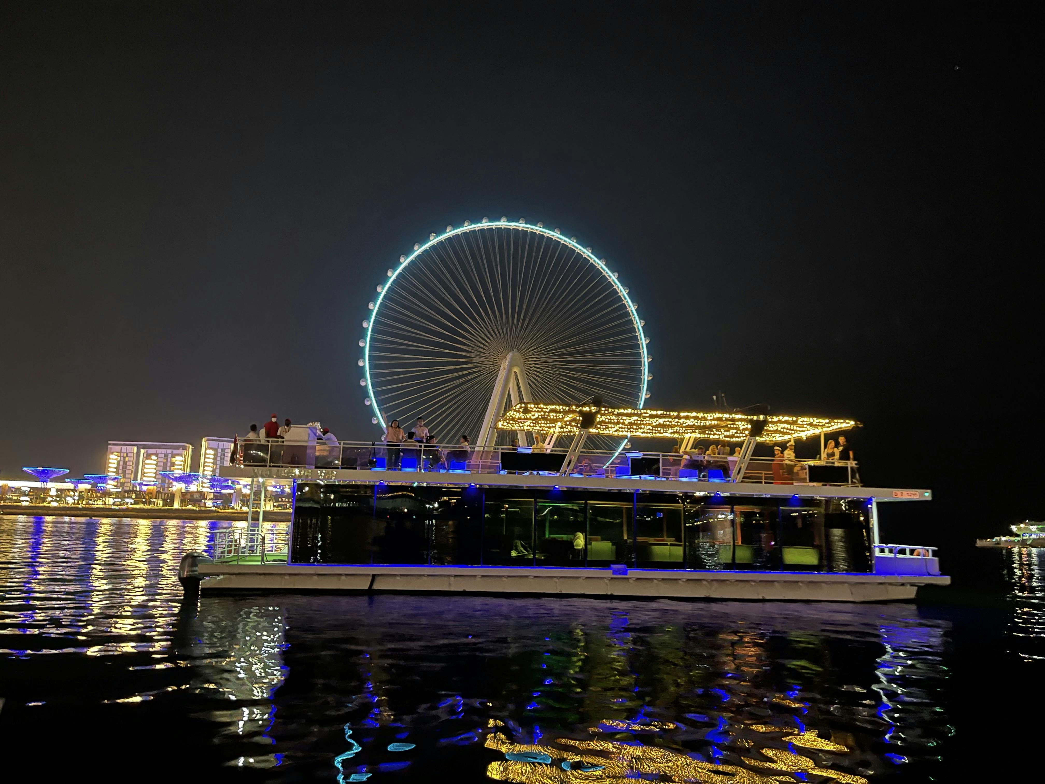 Dubai: 1-Hour Marina Ain Cruise 