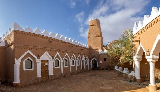 Full Day Ushayger Tour with Lunch from Riyadh 
