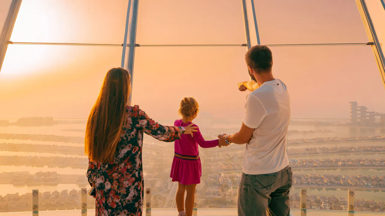 Dubai Explorer Pass : Choose 3 ,5 to 7 Attractions Price