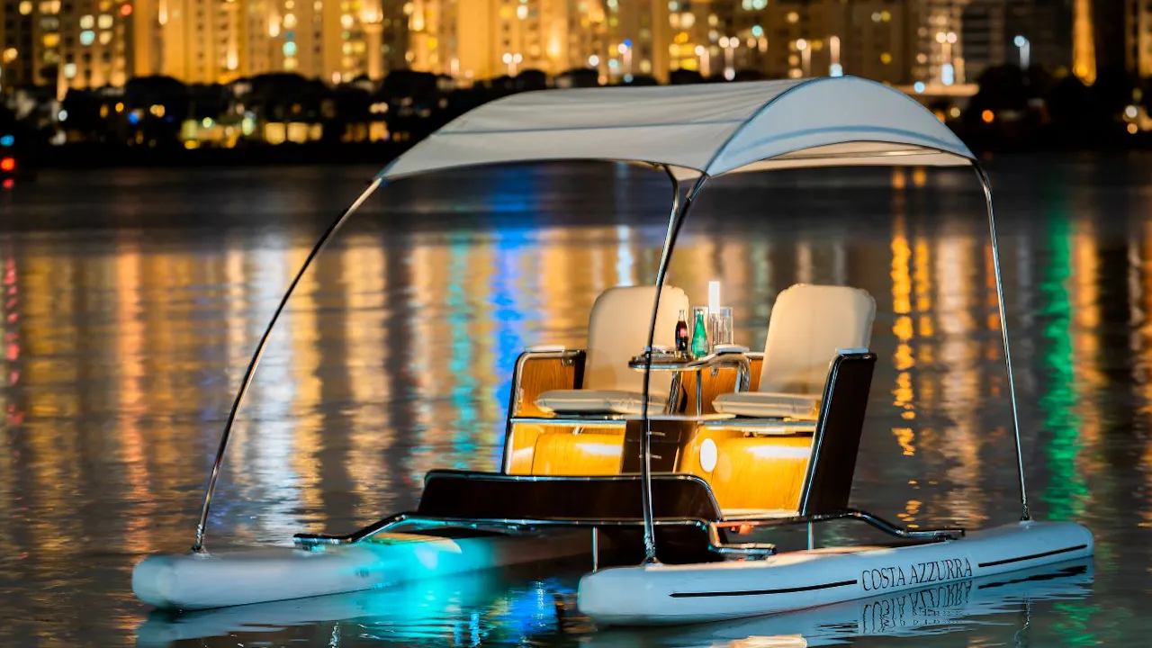 Luxury Electric Catamaran Ride for 15, 30 minutes in Dubai Ticket