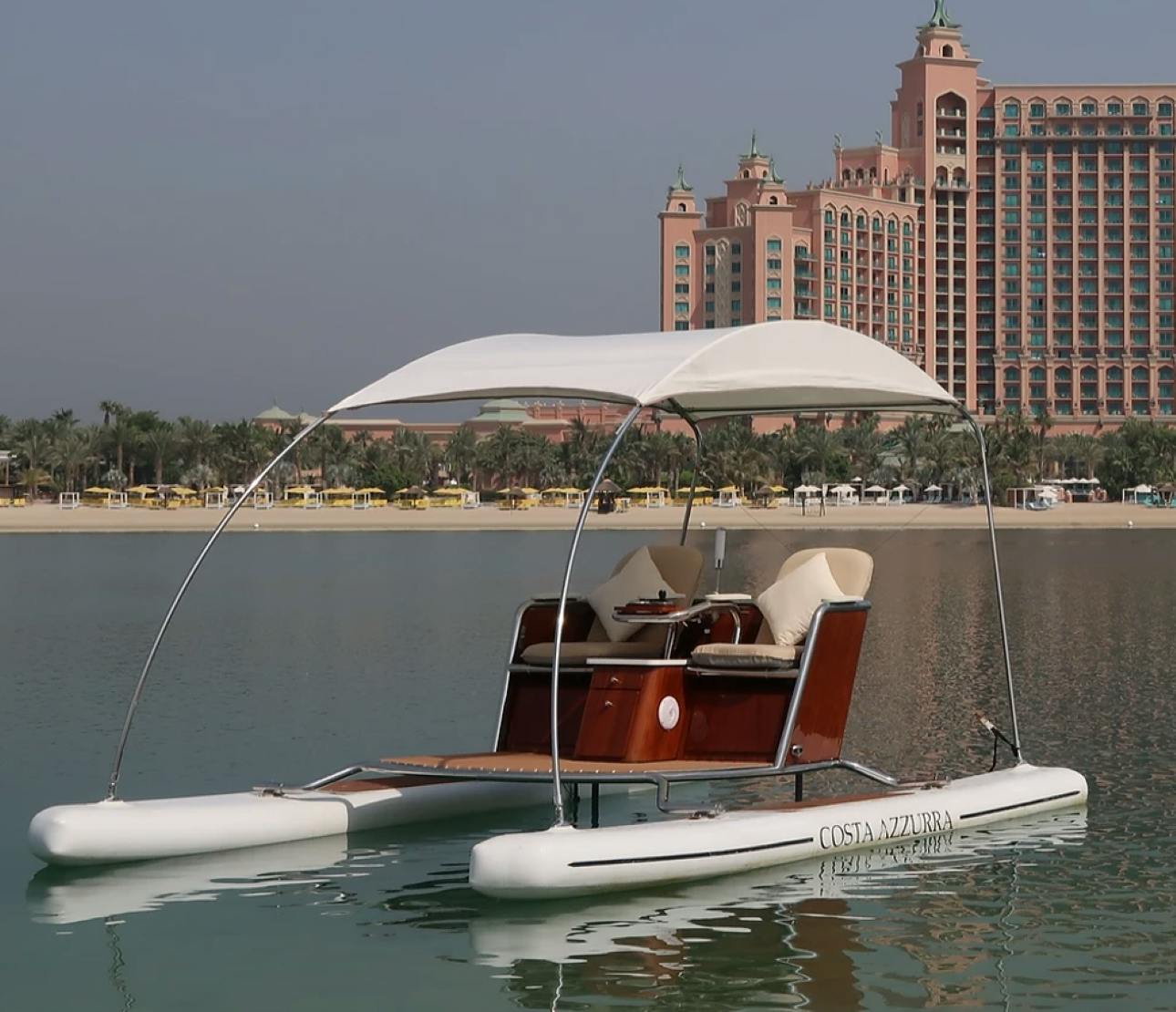 Luxury Electric Catamaran Ride for 15, 30 minutes in Dubai Location